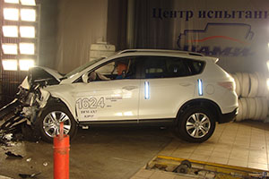 DFM AX7 успешно прошел краш-тест