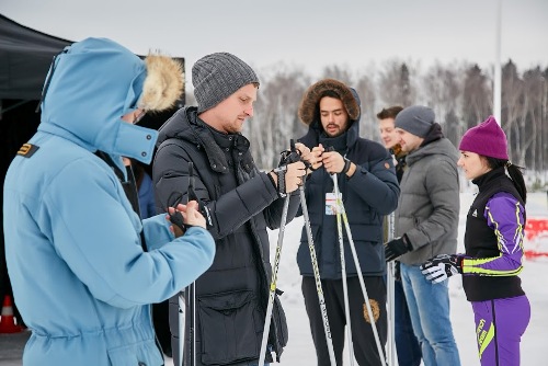 В центре Jaguar Land Rover Experience состоялся праздник «Зима будет яркой»