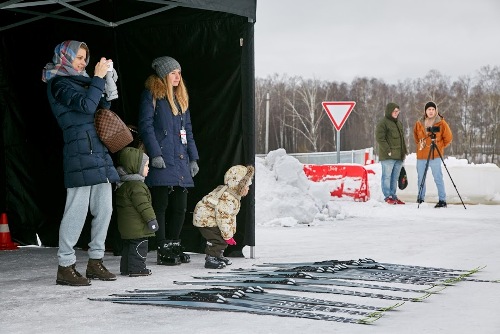 В центре Jaguar Land Rover Experience состоялся праздник «Зима будет яркой»