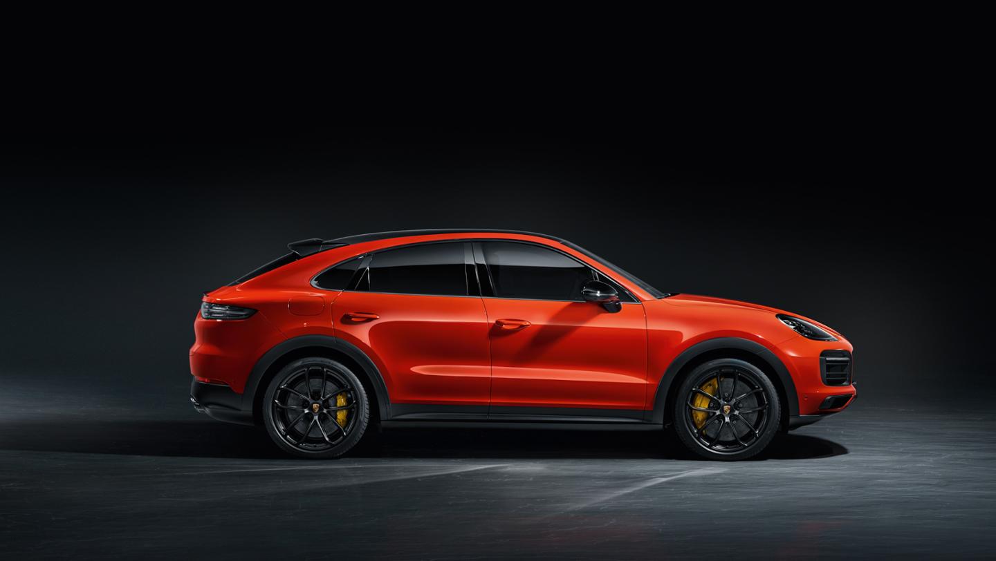 Мировая премьера спорткара Cayenne Coupé