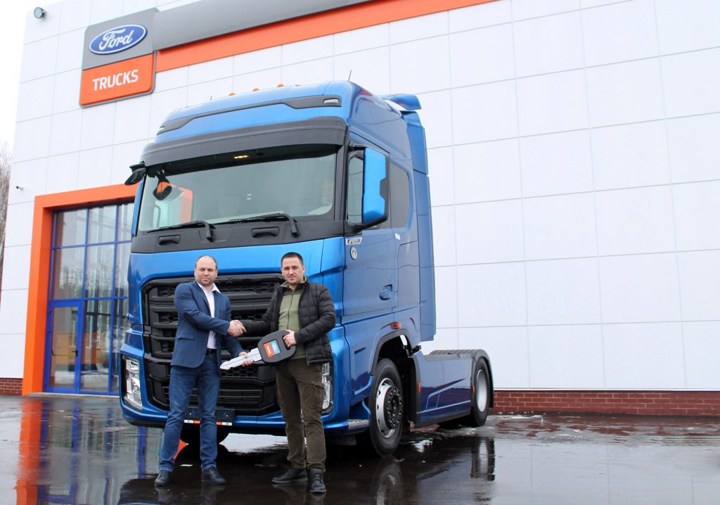 Впервые в РФ новый Ford Trucks F-MAX уже у клиента