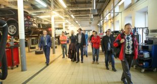 Клиентам Порше Центр Таганка показали СТО