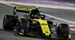 Renault F1 Team проиграл гонки в Бахрейне