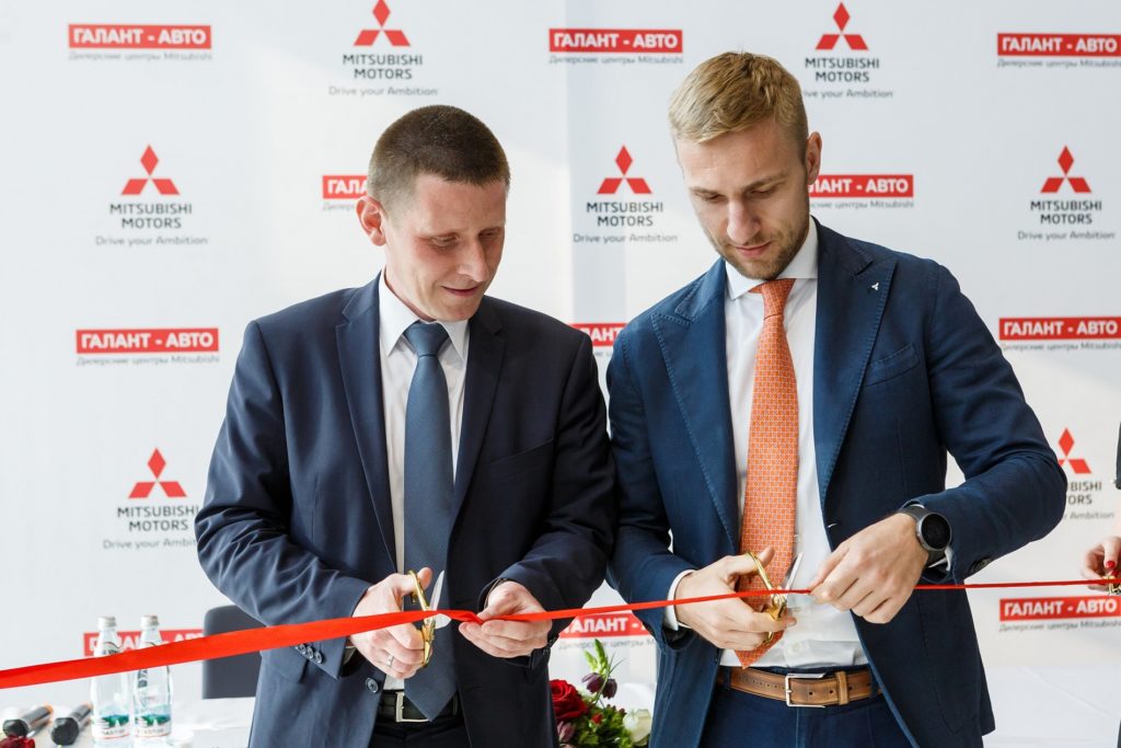 Дилерский центр Mitsubishi Motors в новом дизайне