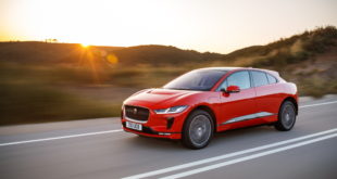 Jaguar I-PACE стал лучшим компактным кроссовером