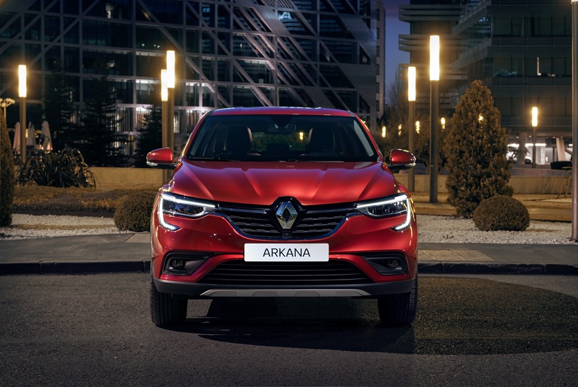 Продажи Renault ARKANA стартуют в середине лета 2019 от 999 000 рублей