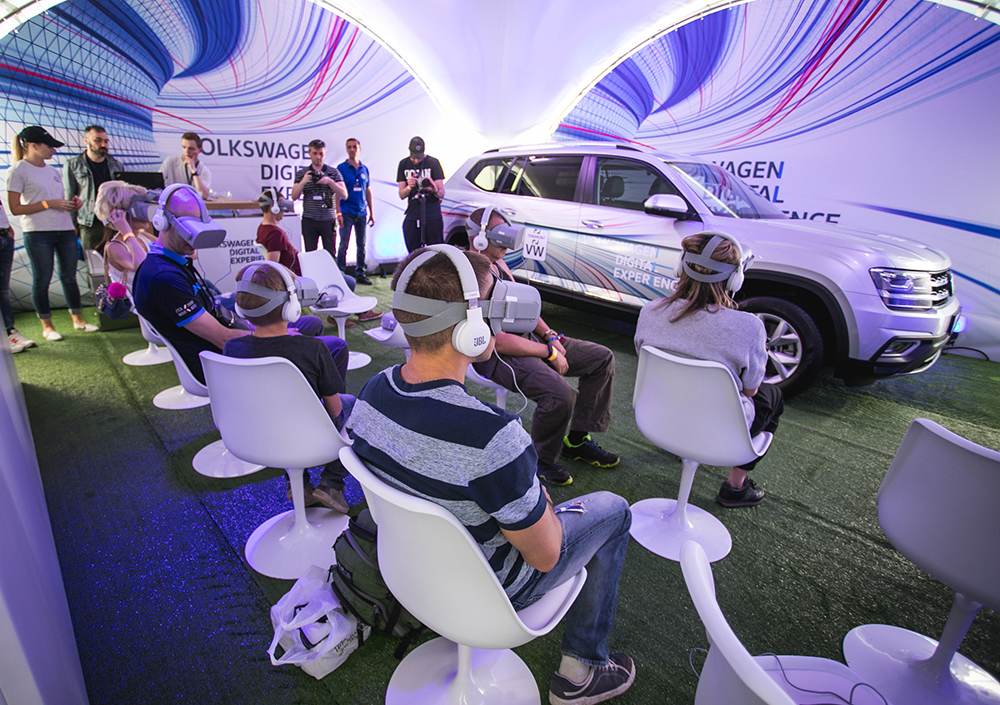Volkswagen Digital Experience на фестивалях лета