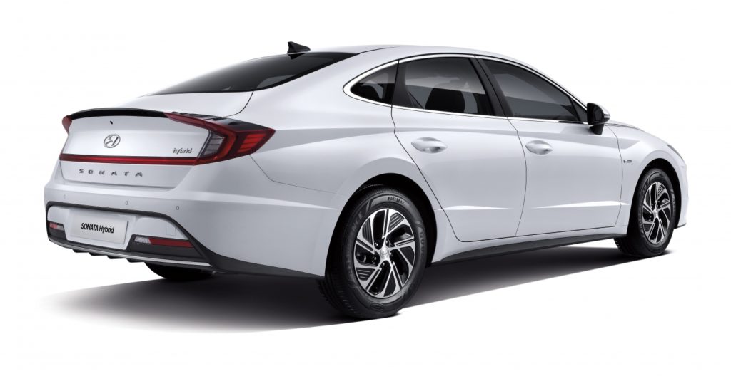 Hyundai представила Sonata Hybrid