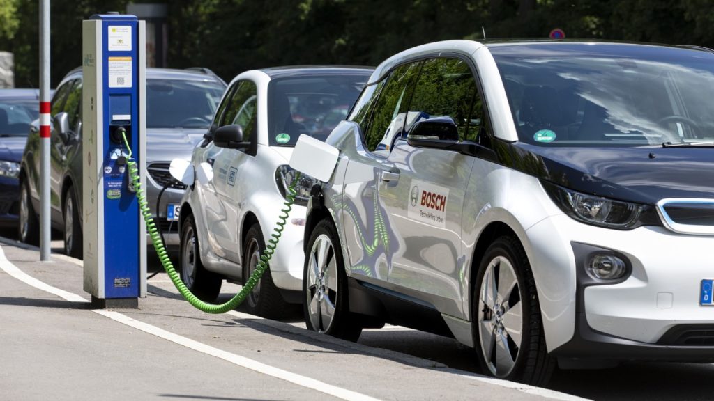 Bosch наращивает объемы заказов для электромобилей