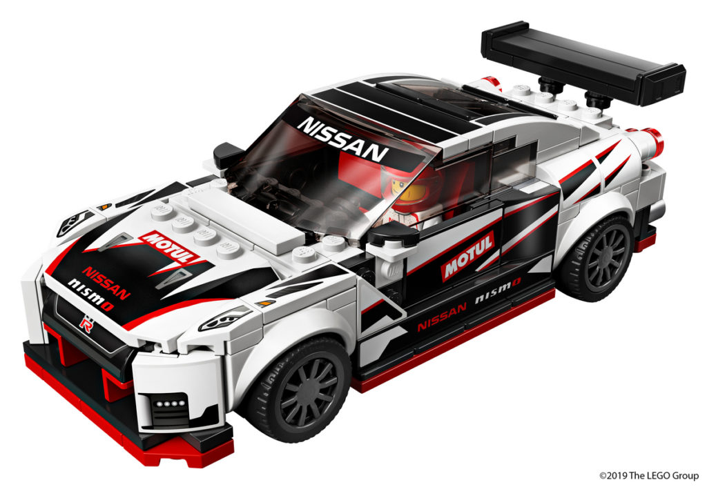 Nissan GT-R из Lego