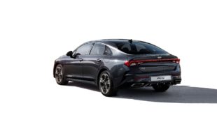 Удалить элемент: KIA К5 KIA К5