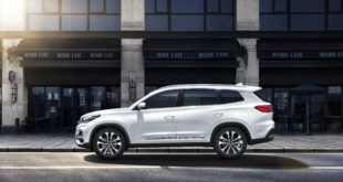 CHERY TIGGO 8