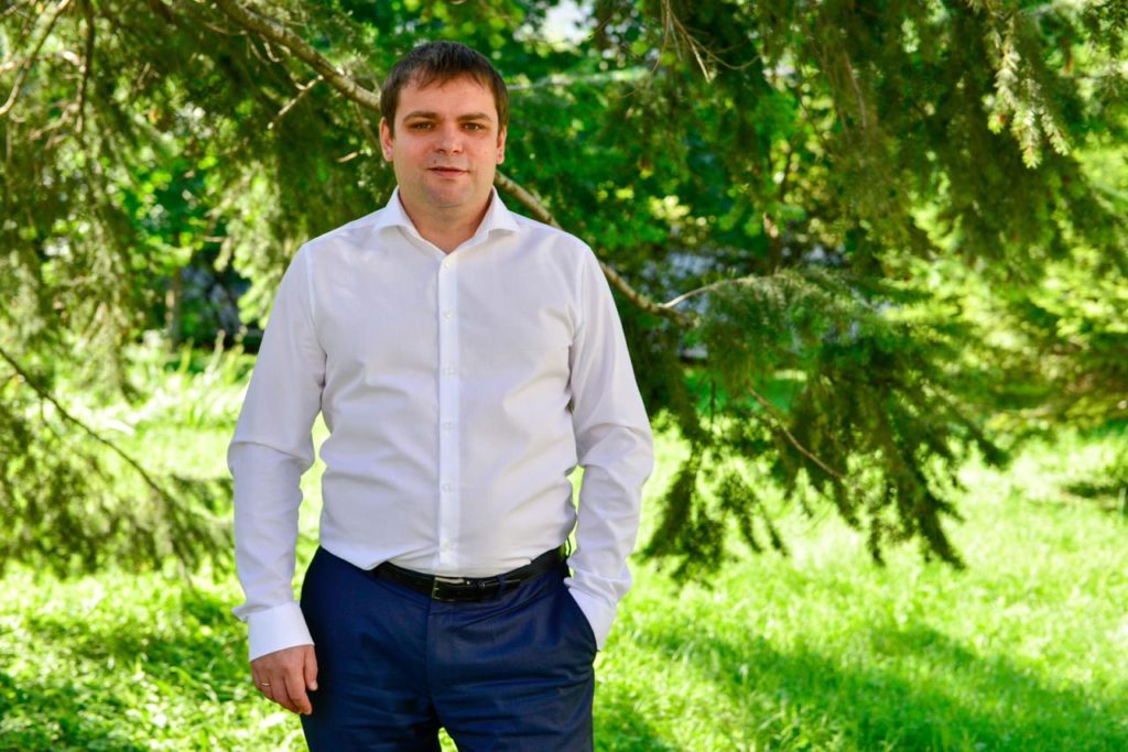 Ушел из жизни Константин Круглянский – руководитель департамента маркетинга и связей с общественностью ООО «Субару Мотор» Ушел из жизни Константин Круглянский – руководитель департамента маркетинга и связей с общественностью ООО «Субару Мотор»