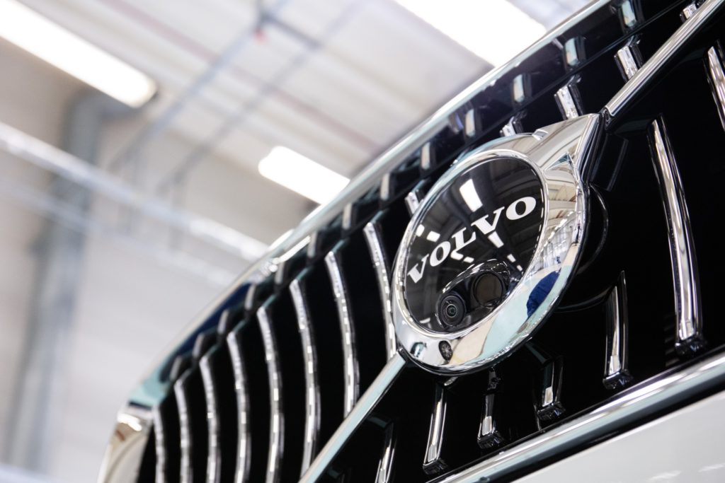 Завод Volvo Cars в Торсланда Швеция возобновляет работу 20 апреля