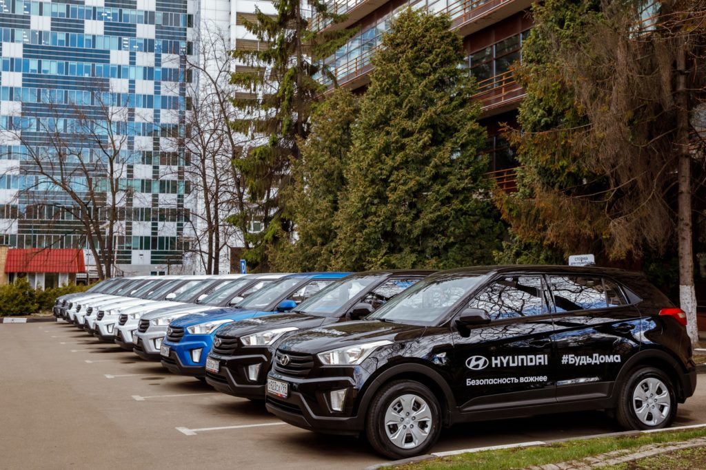 Hyundai поддерживает медиков и волонтеров в рамках борьбы с COVID-19