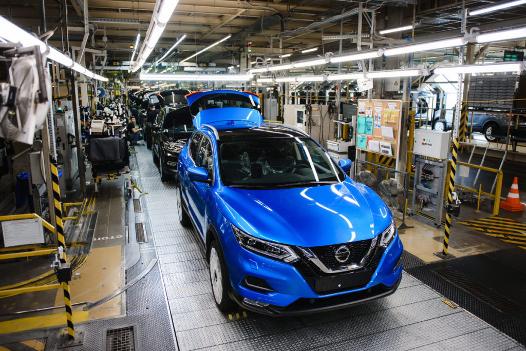 Nissan в России полностью обновит модельный ряд за четыре года и завершает производство Datsun