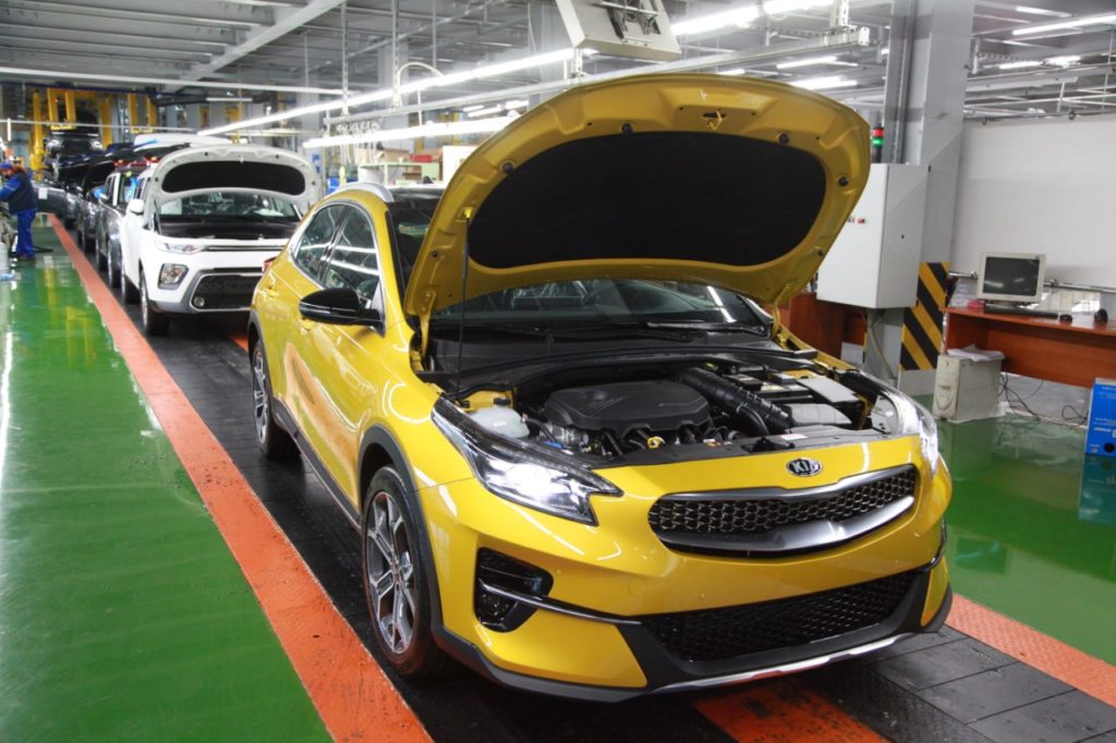 KIA XCeed для России начал производиться на заводе АВТОТОР KIA XCeed для России начал производиться на заводе АВТОТОР