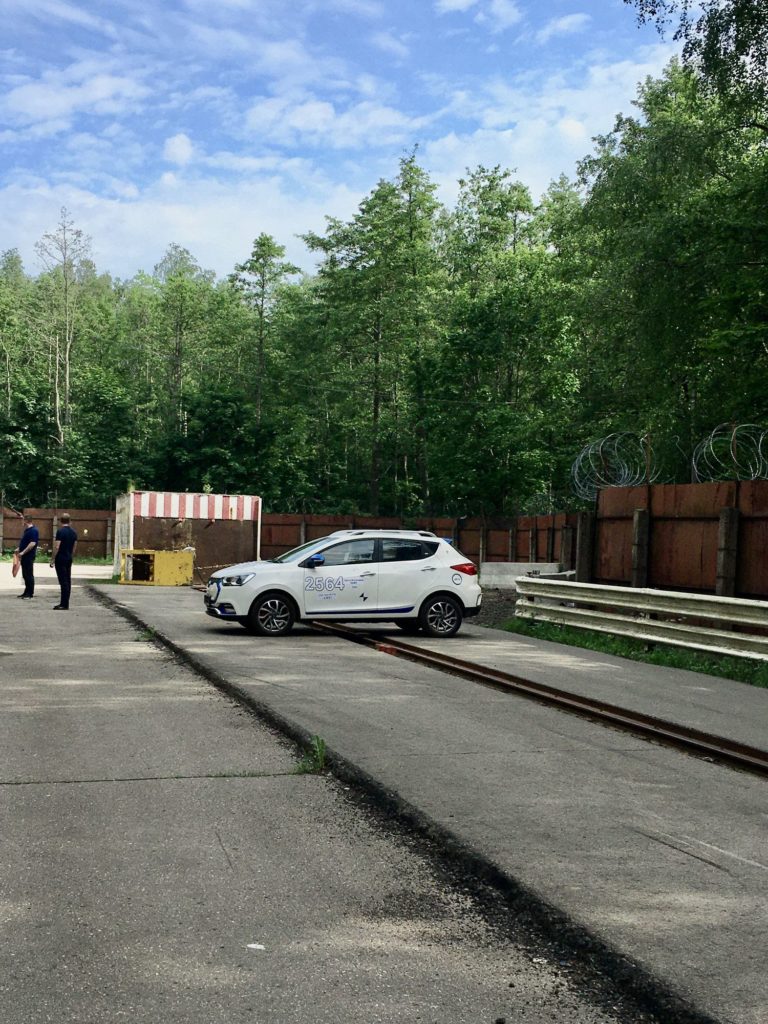 Компания JAC провела краш-тесты электромобиля iEV7S в рамках сертификации для РФ Компания JAC провела краш-тесты электромобиля iEV7S в рамках сертификации для РФ