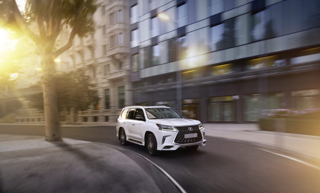LEXUS продал в мире больше пяти миллионов кроссоверов
