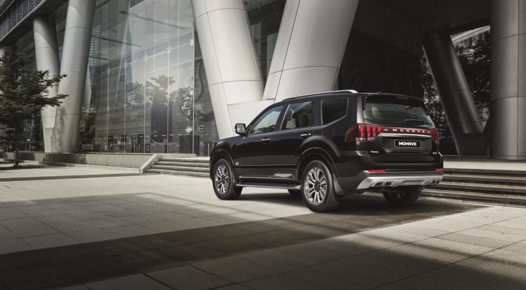 Цены и комплектация Kia Mohave