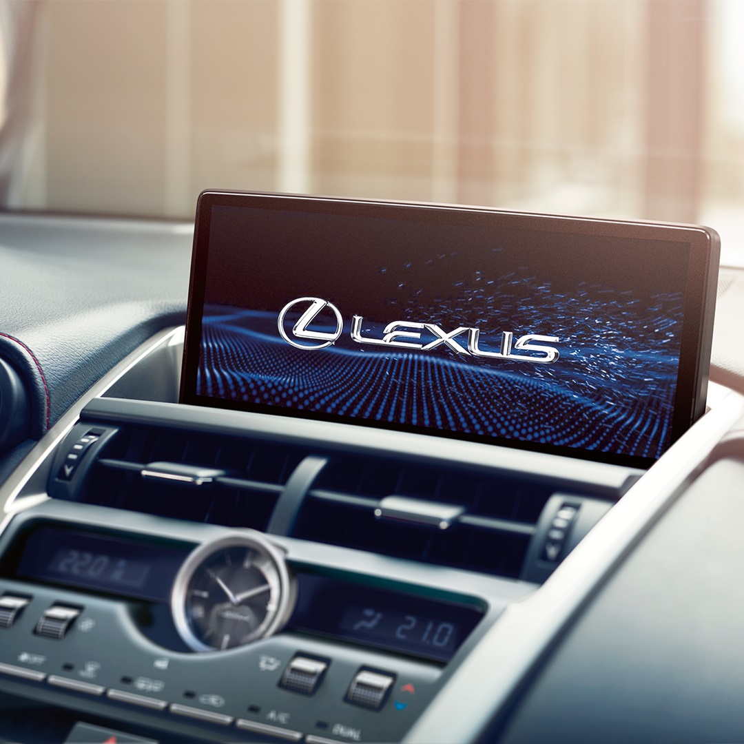 Обновленная мультимедиа для Lexus ES, NX и UX