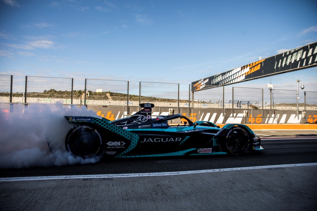 Jaguar Racing объявила о партнерстве с Micro Focus