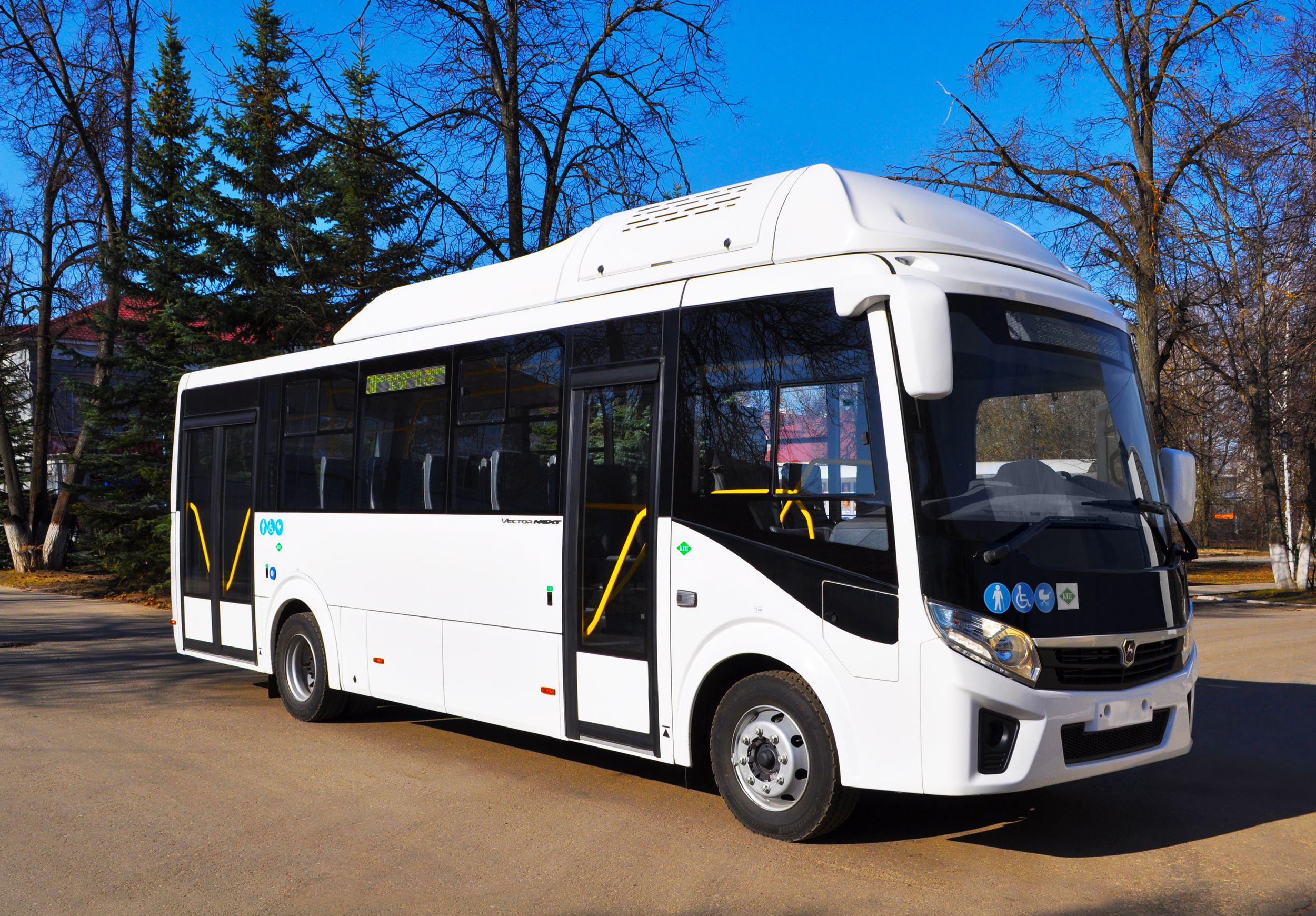ГАЗ начал серийное производство автобусов «Вектор NEXT» длиной 8.8 метра