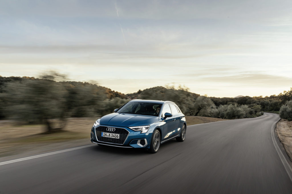 Новые Audi A3 Sedan и Audi A3 Sportback специальной серии Young&Drive