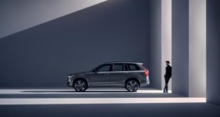 Volvo Car Russia поможет "Лапино" перевозить пациентов