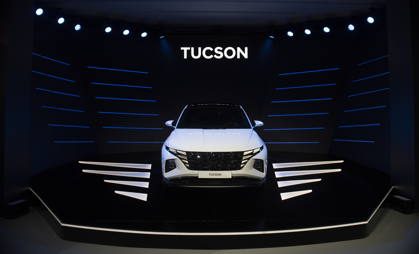 Компания Hyundai показала в Москве и объявила цены на новый Tucson