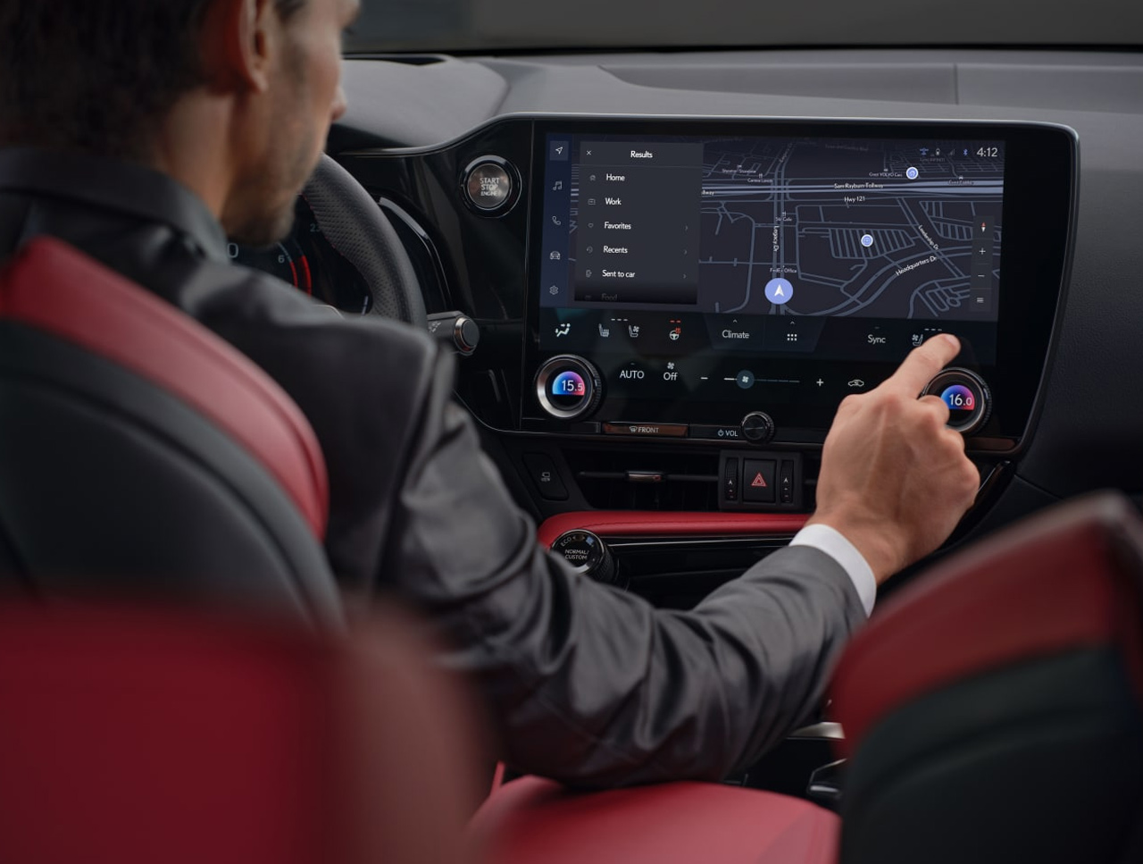 Премьера нового LEXUS NX