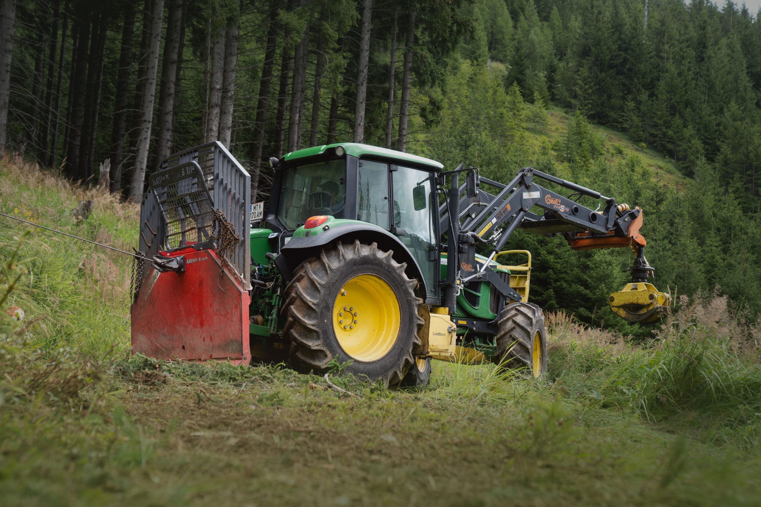 Новая модель Nokian TR Forest 2 для легких и средних лесохозяйственных тракторов