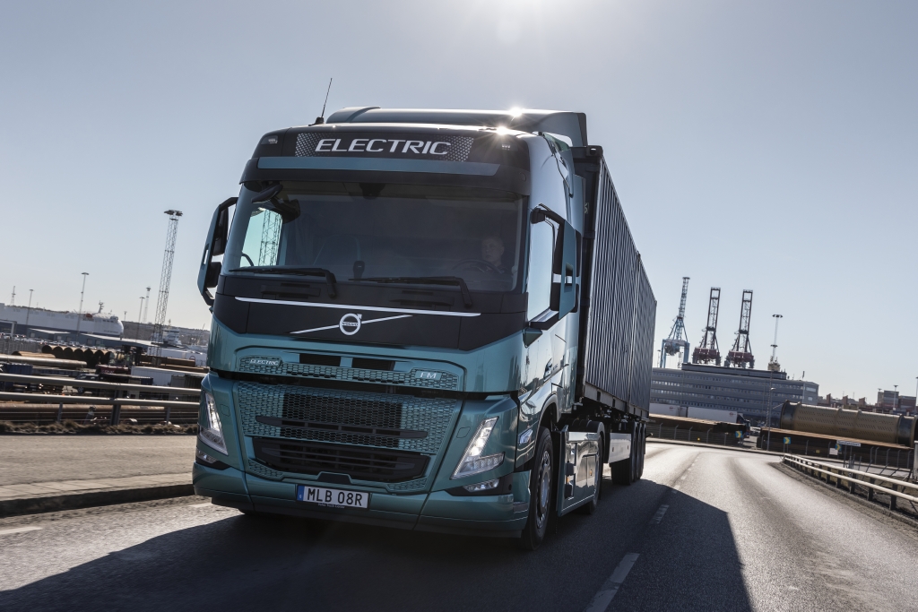 Volvo Trucks расскажет об электромобильности