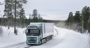 Электрогрузовики Volvo - проверено севером