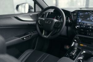 Lexus NX: сингулярность бытия
