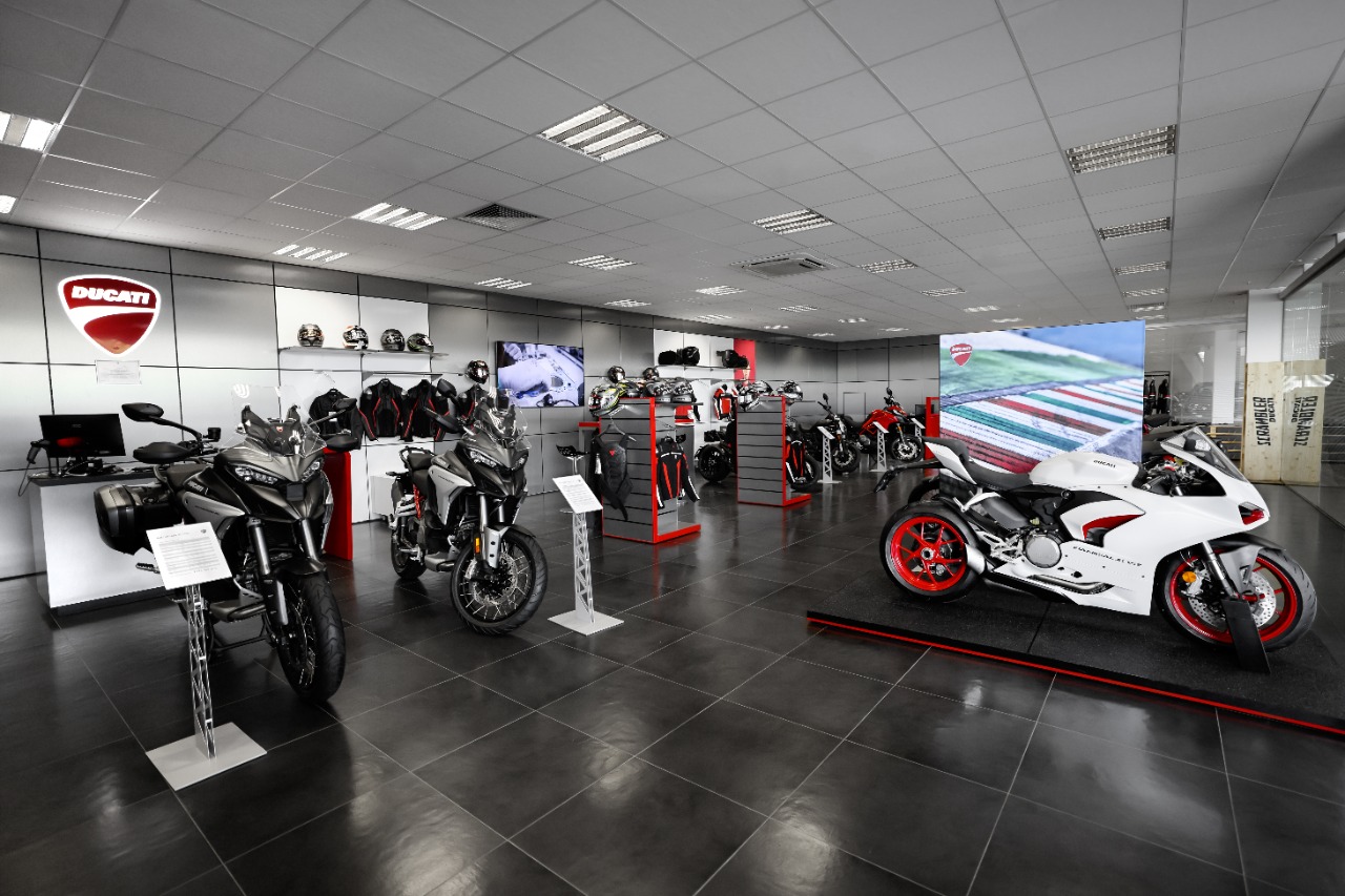 АВТОDOM по итогу 2021 года продал больше всех Ducati в России
