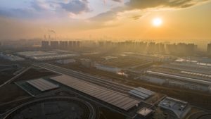BMW расширяет производство