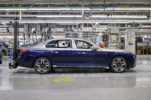 Новый BMW 7 серии 2022 года