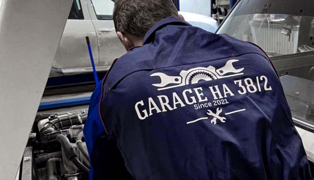 Garage на 38/2: в начале пути