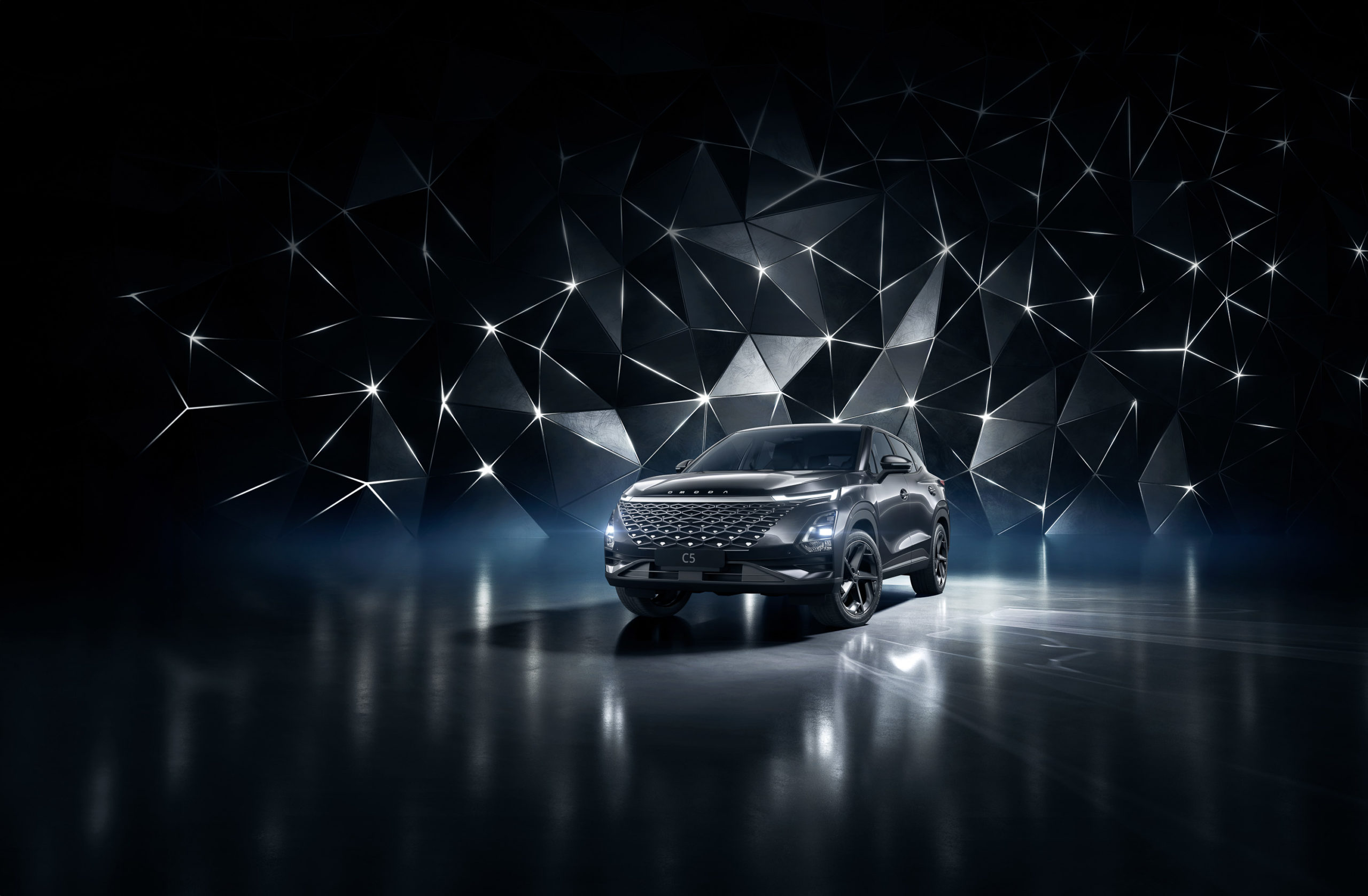 Фастбэк-кроссовер OMODA C5 получил исполнение Black Diamond