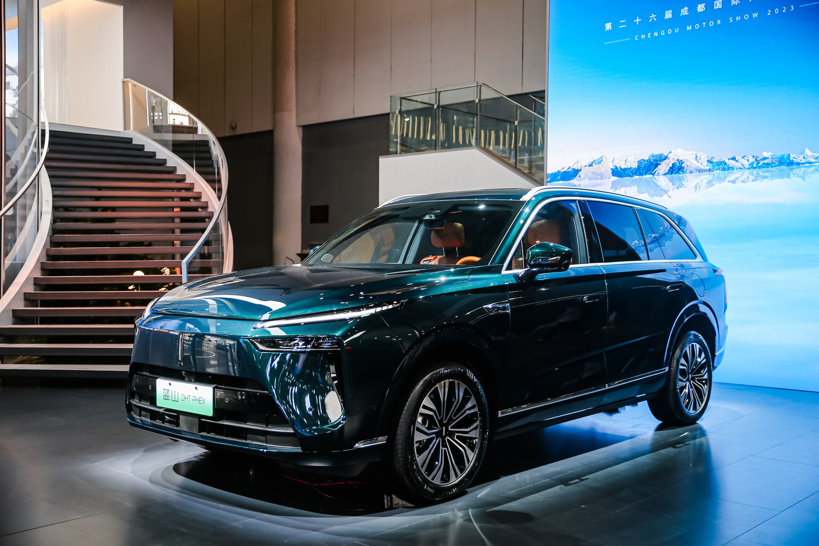 Great Wall Motor представил на автосалоне в Чэнду более 30 автомобилей