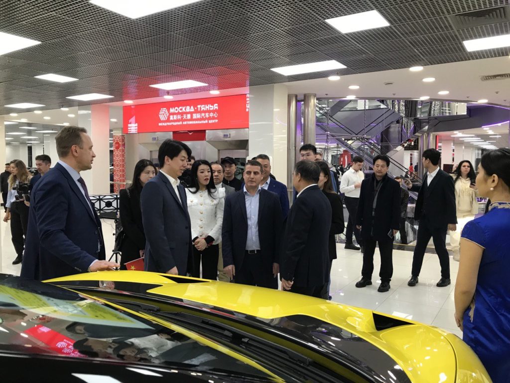 Купить китайский автомобиль в «Москва-Тянья»