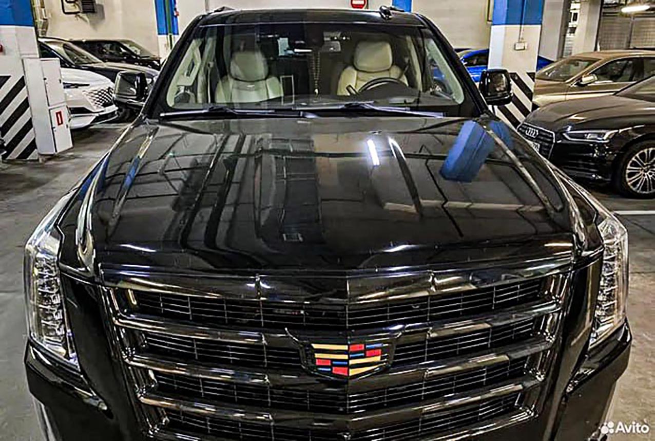 Гурам Амарян продает Cadillac Escalade на Авито Авто