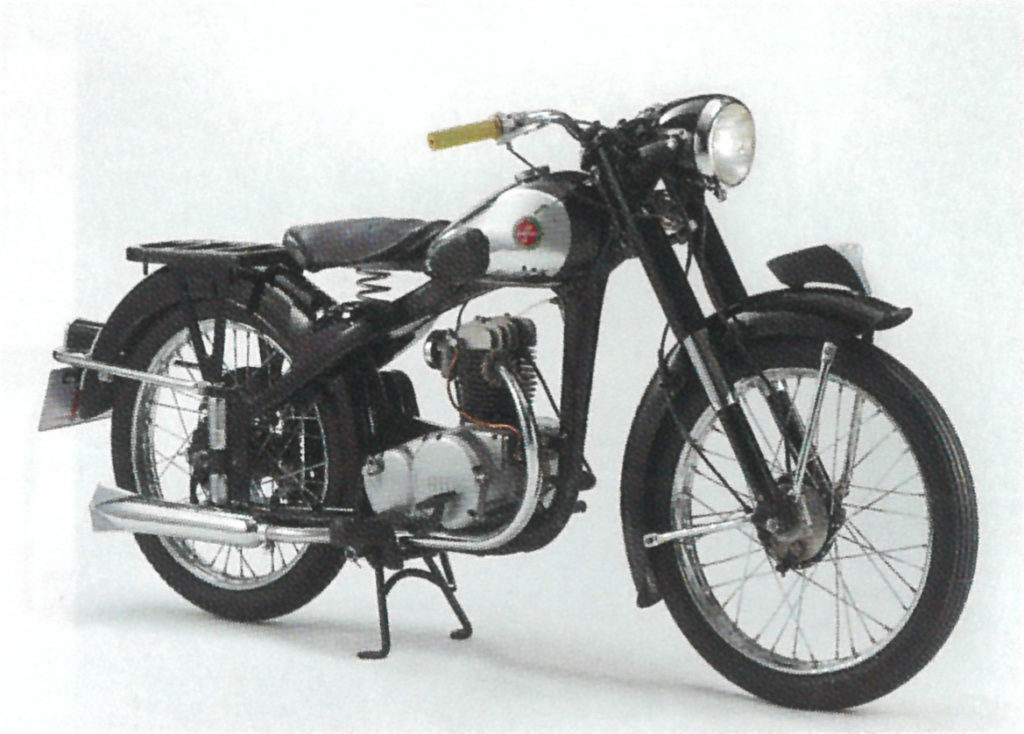 70 лет Suzuki Colleda