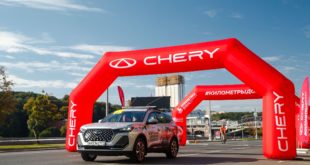 CHERY партнер полумарафона