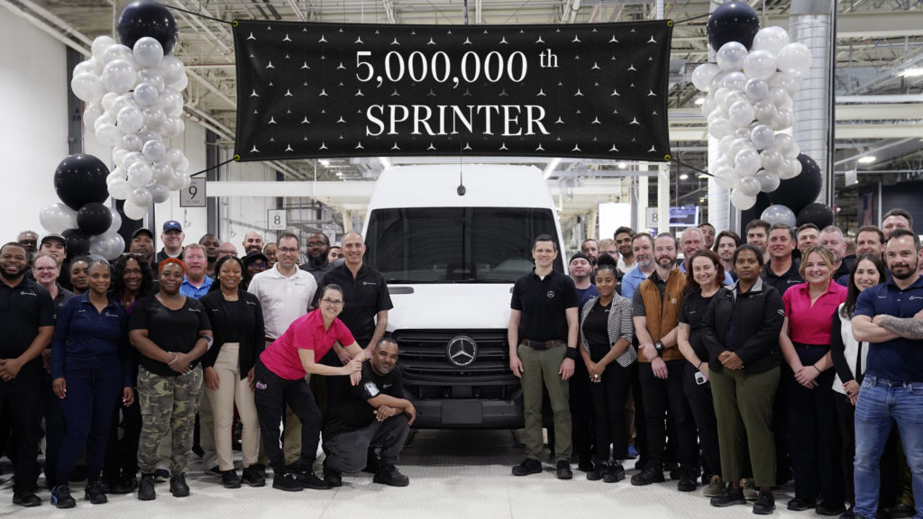 30 лет Mercedes-Benz Sprinter 30 лет Mercedes-Benz Sprinter