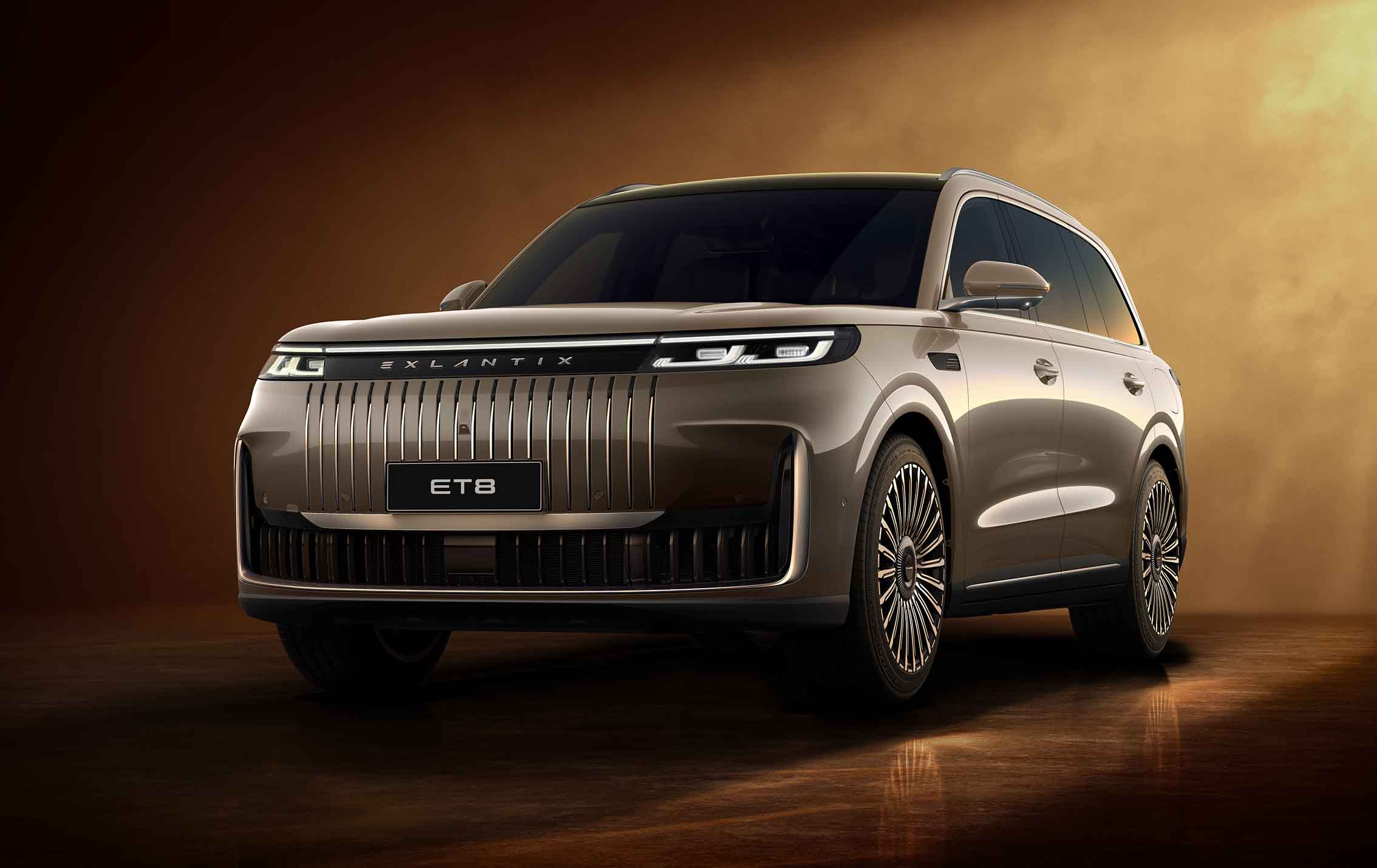 Представлен флагманский ESTEO EXLANTIX ET8
