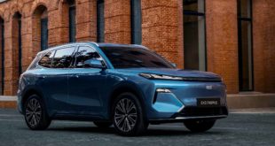 Начались продажи новой версии гибридного Geely EX5