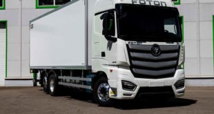 Foton R 6x2 представили на Comtrans