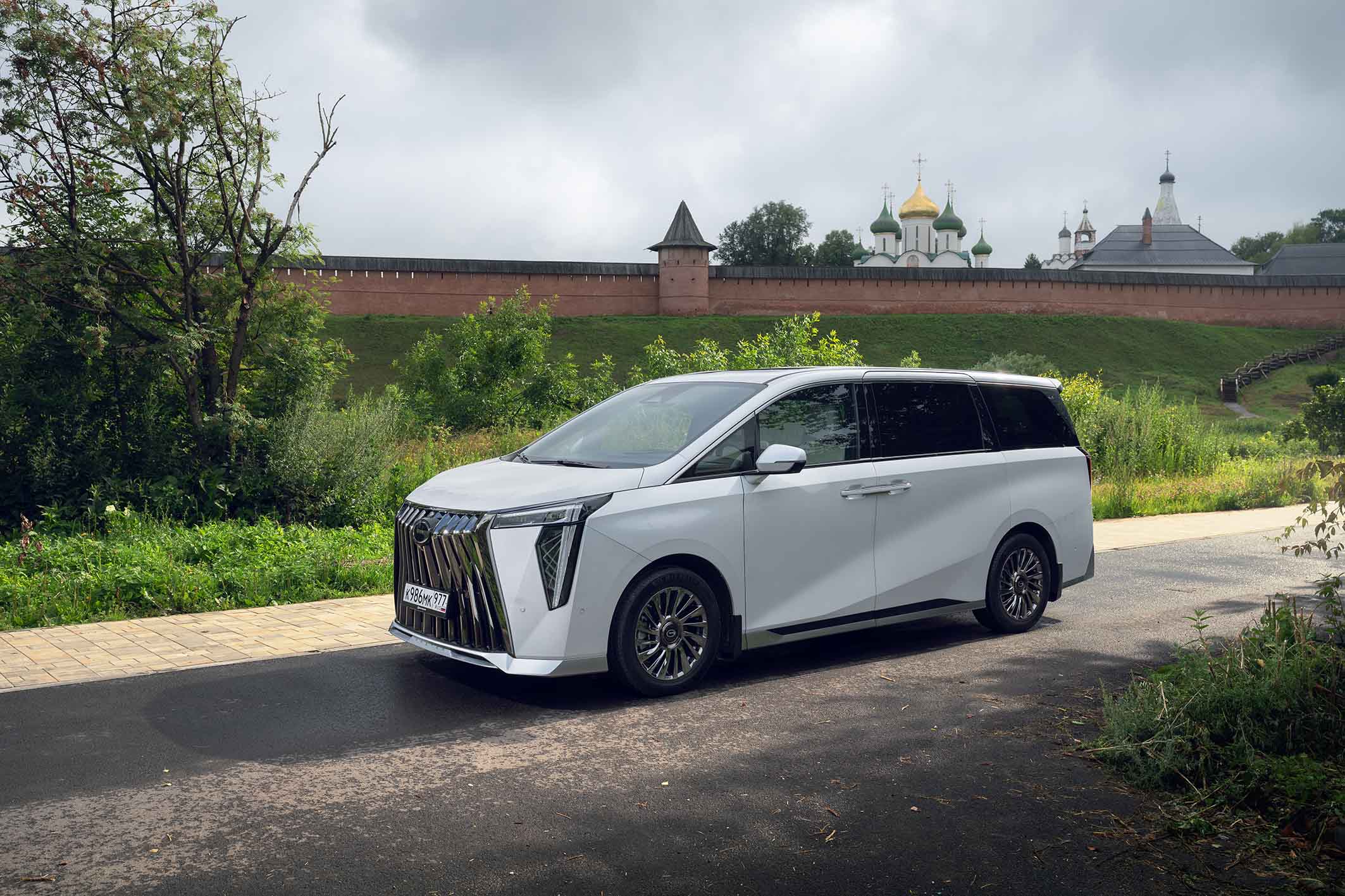 GAC M8: космический корабль на дорогах общего пользования GAC M8: космический корабль на дорогах общего пользования